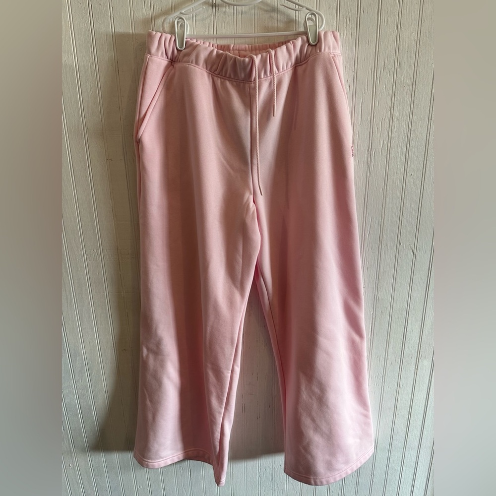 Fabletics Soft Pink Wide Leg Pants - Picture 3 of 5